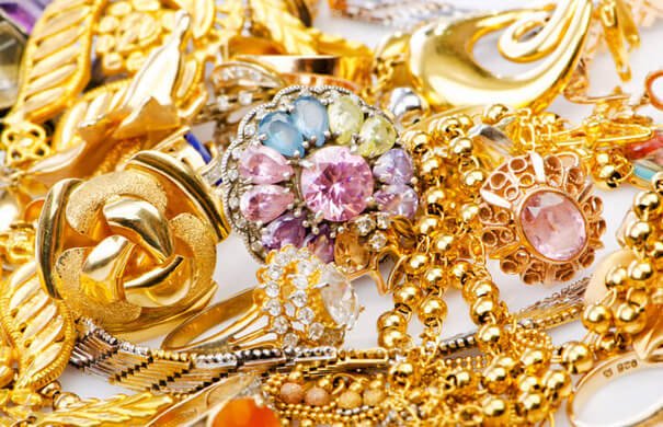 Gold jewelry buyers Riviera Beach Florida. Updated 2025